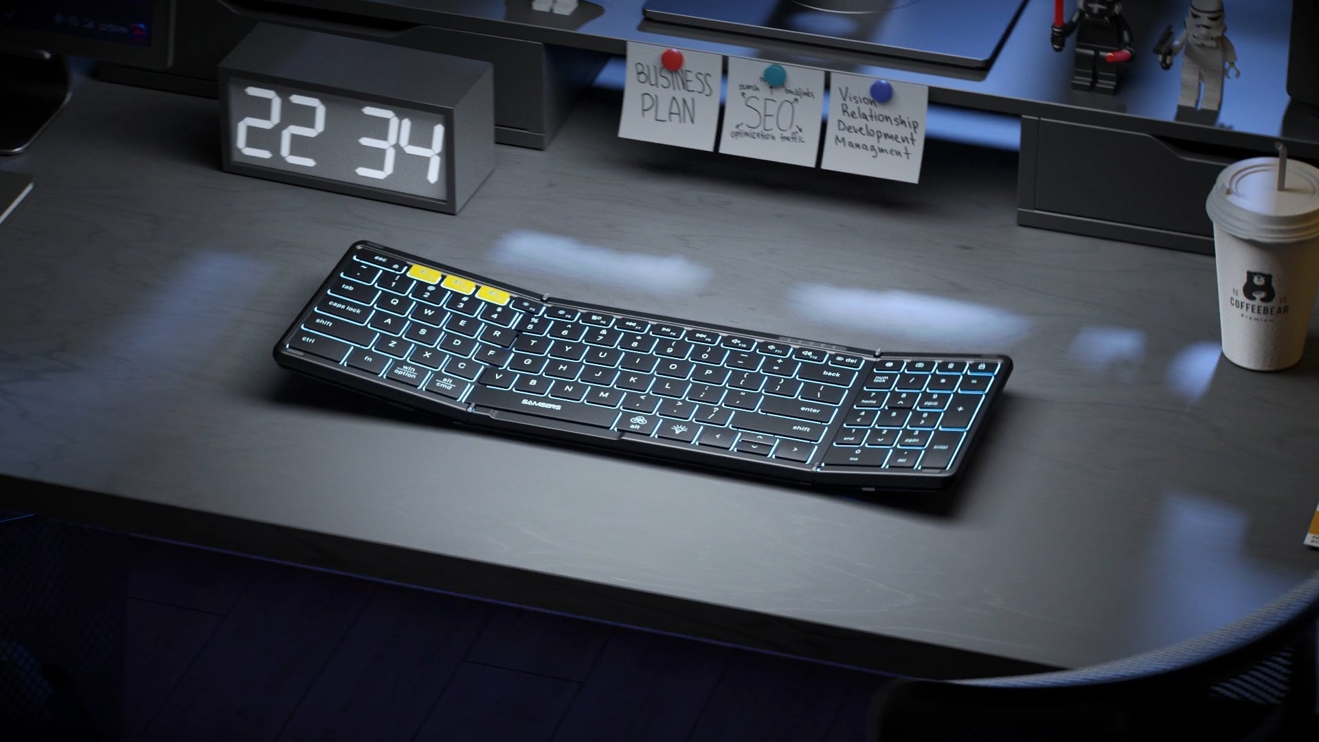 Ditch Bulky Keyboards! Foldable Ones Are a Mobile Worker’s Lifesaver